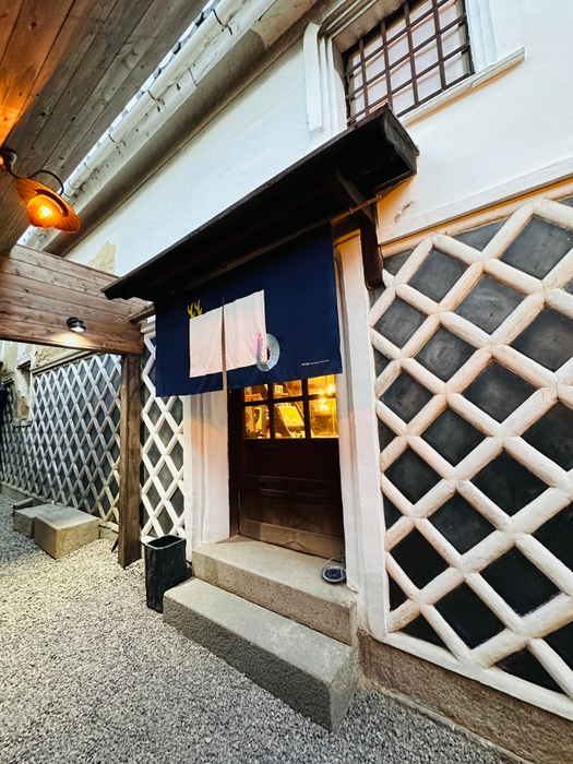 龍のキャンバス 入口