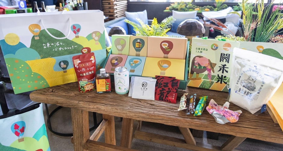 台湾・台東の8社が紅烏龍茶や地酒、関山米を披露 “山海の食力”で日本市場開拓へ