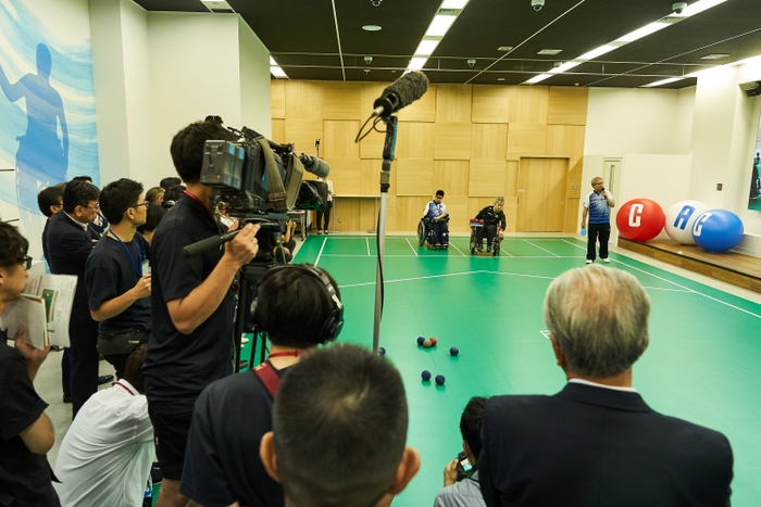 廣瀬選手と佐藤選手の記念試合2