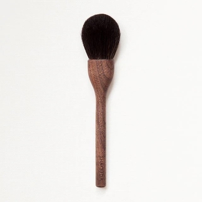 UBU シアーフェイスブラッシュ 28,600円