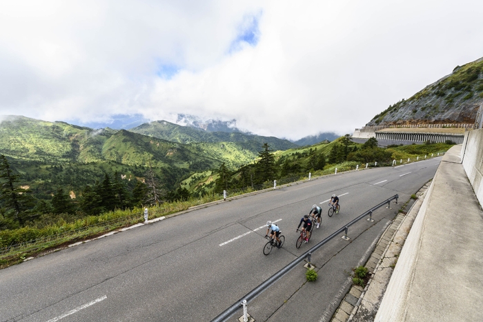 写真5　コース内横手山ドライブイン付近