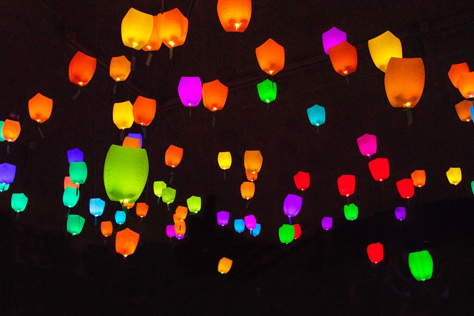 ランタンの打ち上げ イメージ　