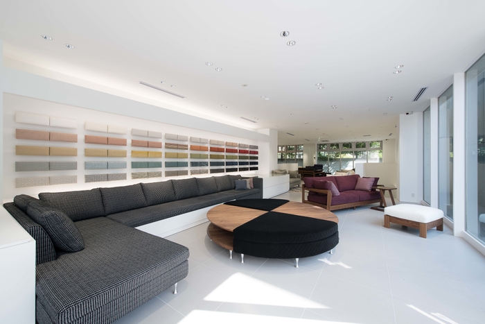 店舗内観(壁面:ファブリックチャート)