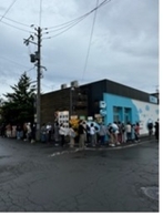 本店行列の様子