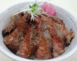 牛ステーキや鰻等、超高級食材が100円で楽しめる満腹丼祭り 　茨城・荒川沖にて12月16日12:00から開催