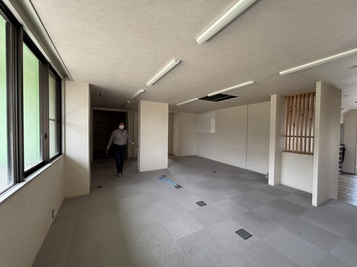 広いフロア②