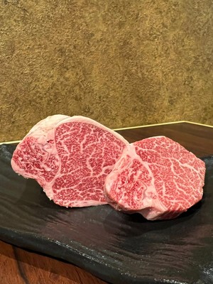 赤字覚悟!ヒレ肉