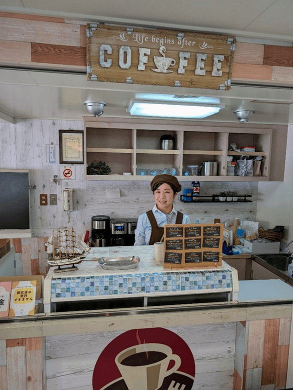 船カフェ