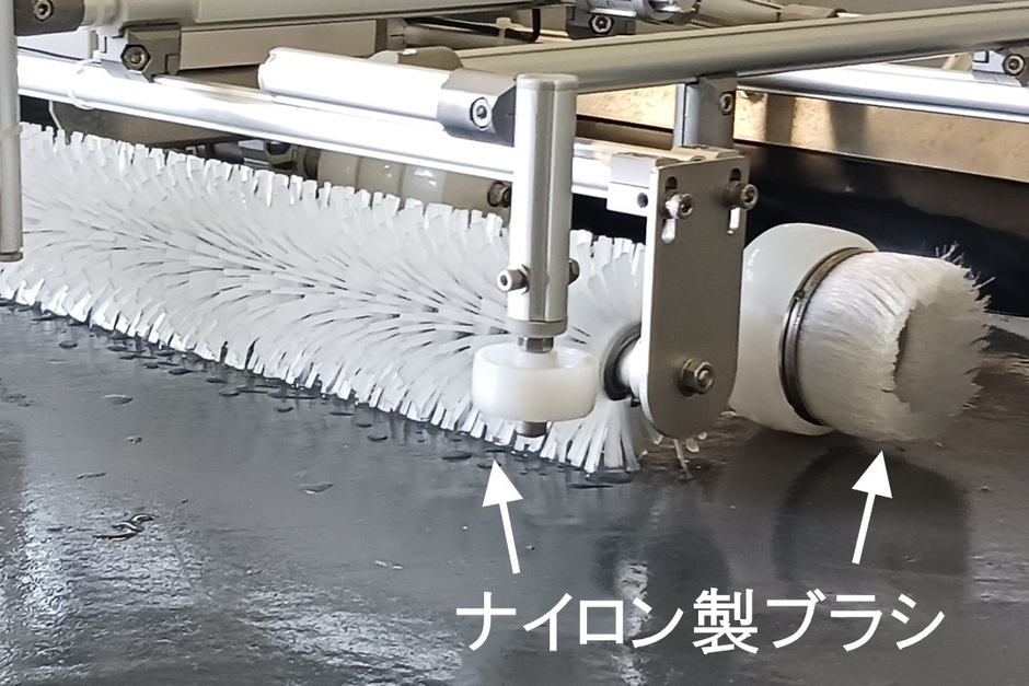 ナイロン製ブラシ