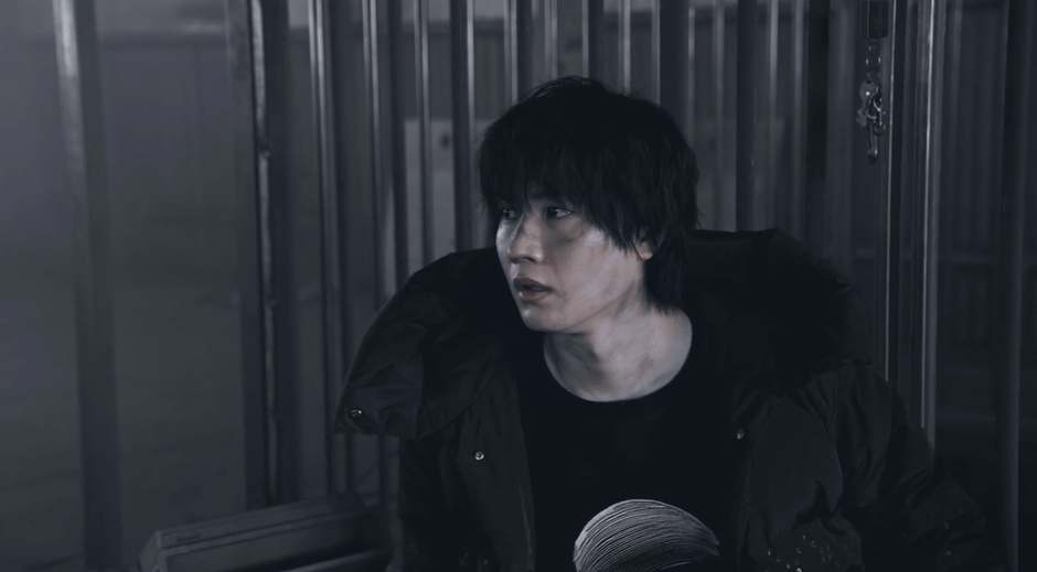 「BLVCK PARIS/WH TE PARIS」PVシーン (2)