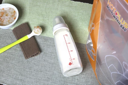 災害時のミルク・離乳食を火・電気・ガス不要で加温　 山本商事、加熱キット「HOTPLUS」を「保育博2026」に初出展