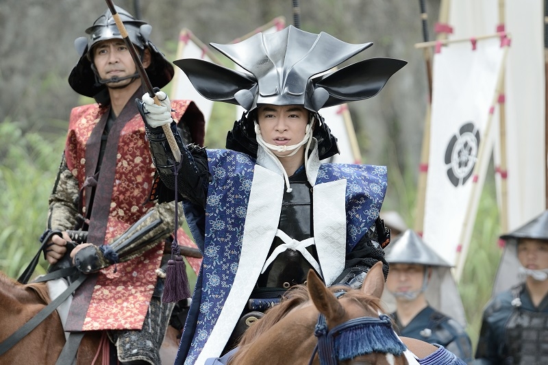 © 2008 和田竜/新潮社 ©2017 映画「忍びの国」製作委員会