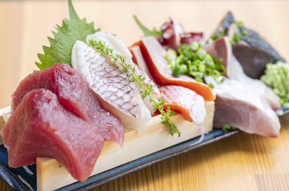 単品刺身盛り合わせ 1,518円