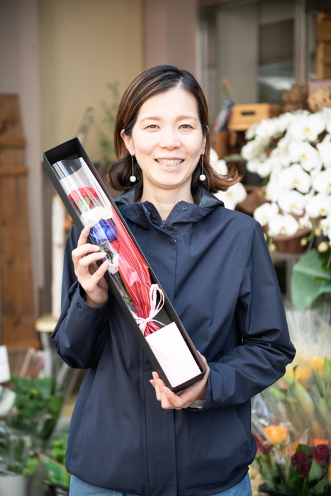 おカアね~しょん 手持ち お店の前