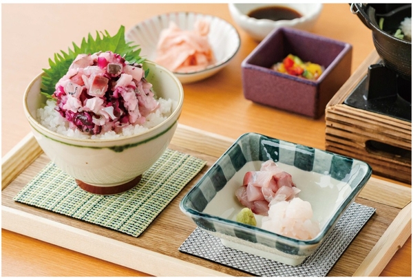 淡路島鱧黄金アジ彩茶飯