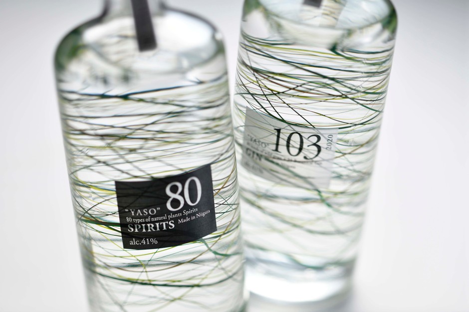 SPIRITS(左)・GIN(右) 商品画像