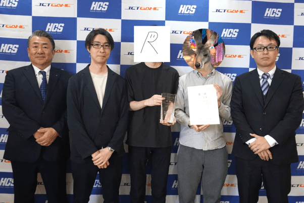 ▲左から、船本校長先生・飯野先生・大澤さん・巻さん・佐藤先生