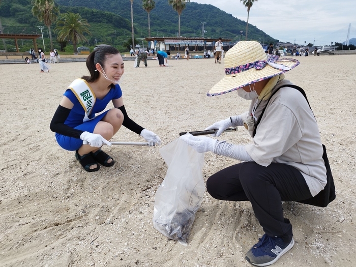 ビーチクリーン活動(地方自治体様とのSDGsの取り組み) 瀬戸内サンセットビーチにて