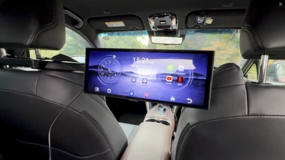 車内エンタメを後席まで拡張！ 「GetPairr Vista」専用ヘッドレストマウント新発売！ セット購入で最大50％OFF、家族みんなで動画を楽しめる ドライブ体験を実現