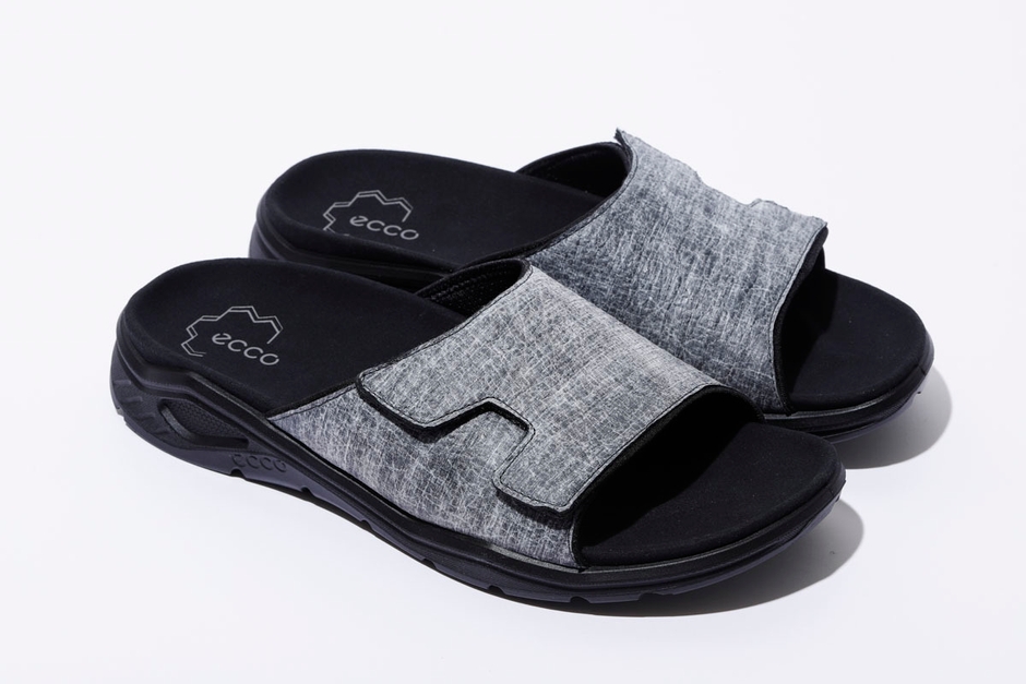 リバース『ダイニーマ(R)加工』カウレザーモデル