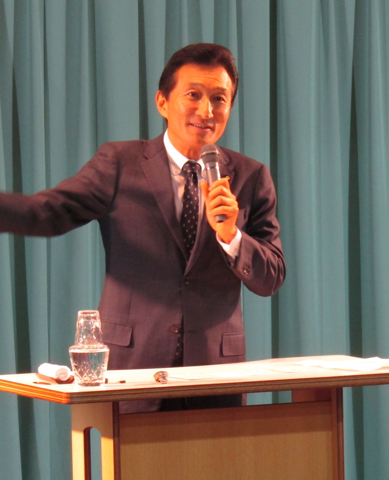 郁文館中学校・郁文館高等学校・郁文館グローバル高校 理事長・校長 渡邉美樹