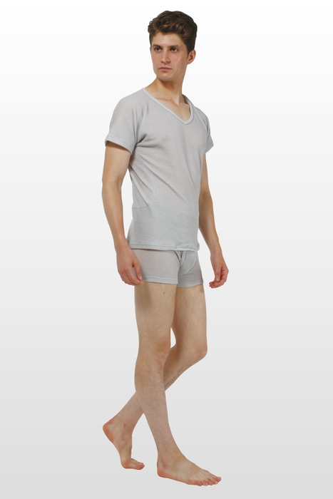 グレー/Vネック半袖Tシャツ、ゴムなしパンツ