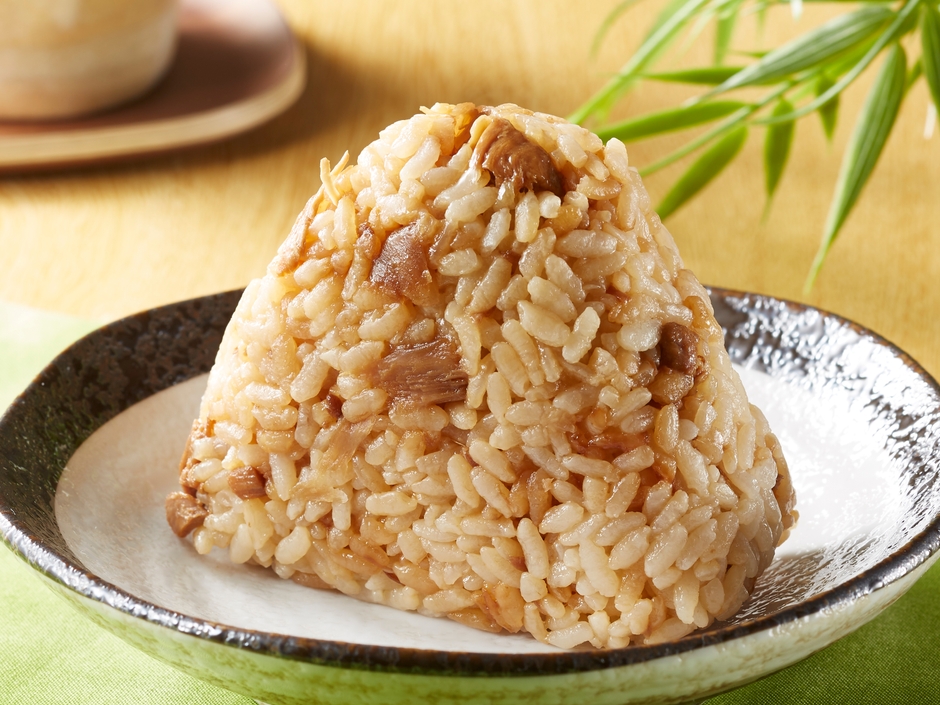 手づくりおにぎりかしわめし(画像はイメージです。)