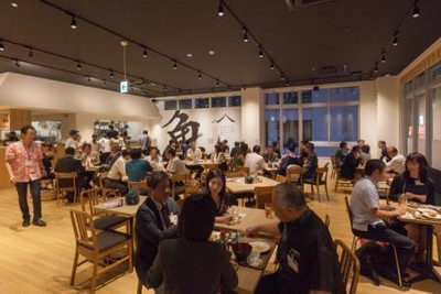 北海道 海鮮処 えんは95席!団体様も歓迎!(写真は内覧会の様子)