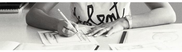 デザイン、製造は全てVALENTIの工房でおこなわれます。