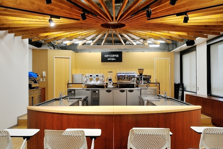 セミナースタジオ「Berangkat」