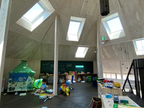 管理棟の2階にはキッズルームも