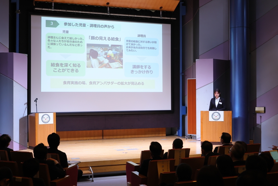 SDH東京支店 プレゼンの様子