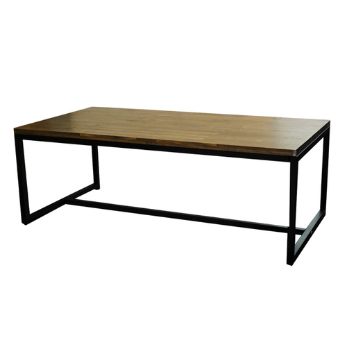 「Tyler ローテーブル」価格：8,980円／サイズ：W100cm×D50cm×H36cm／雰囲気のあるヴィンテージ加工を施された、鉄フレームのローテーブルです。