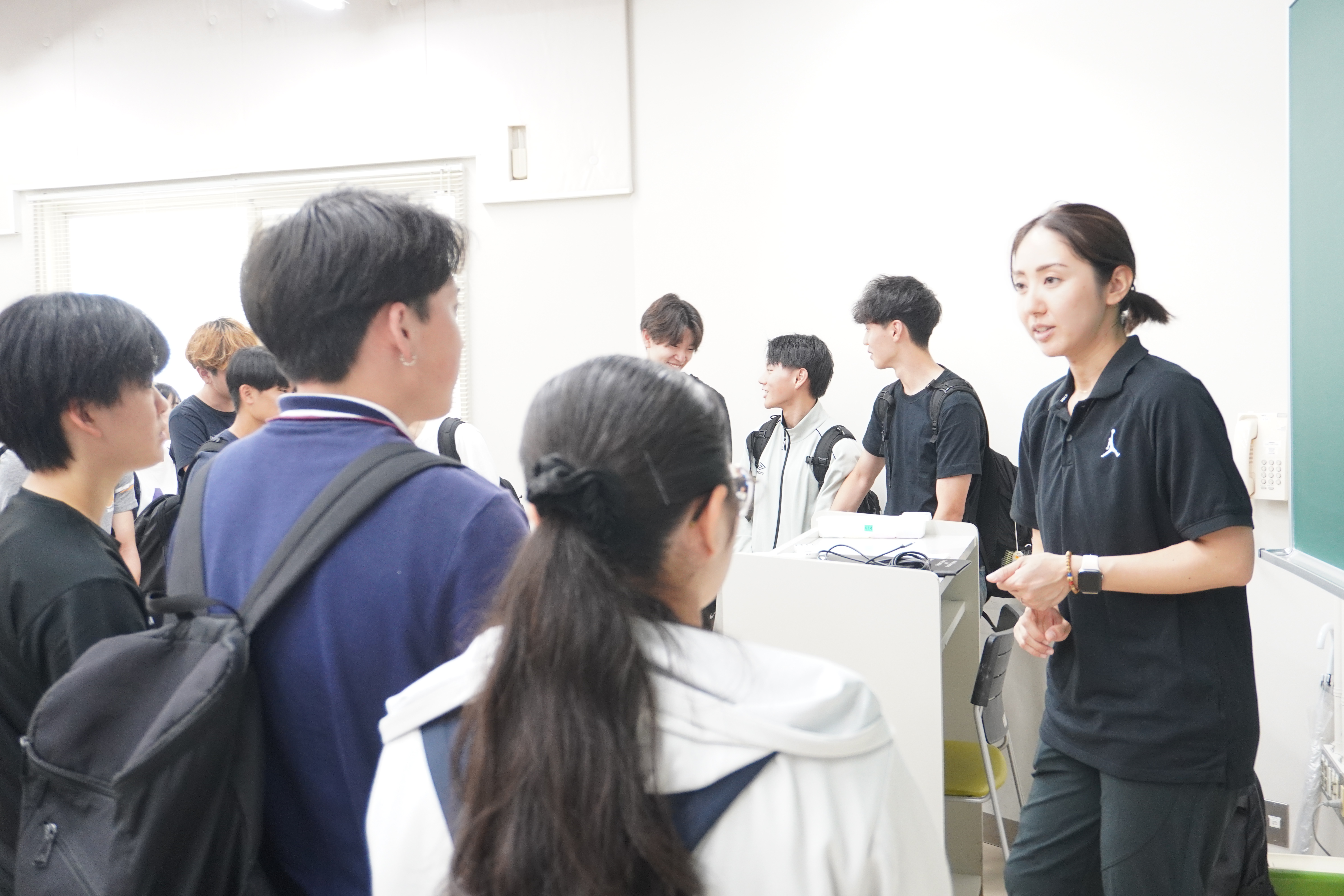 日本代表・プロスポーツチームで活躍するアスレティックトレーナーが登壇！佐々木夏未氏がアスレティックトレーナーを目指す大学生へ特別講義を実施（森ノ宮医療大学）
