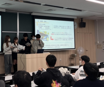 発表の様子
