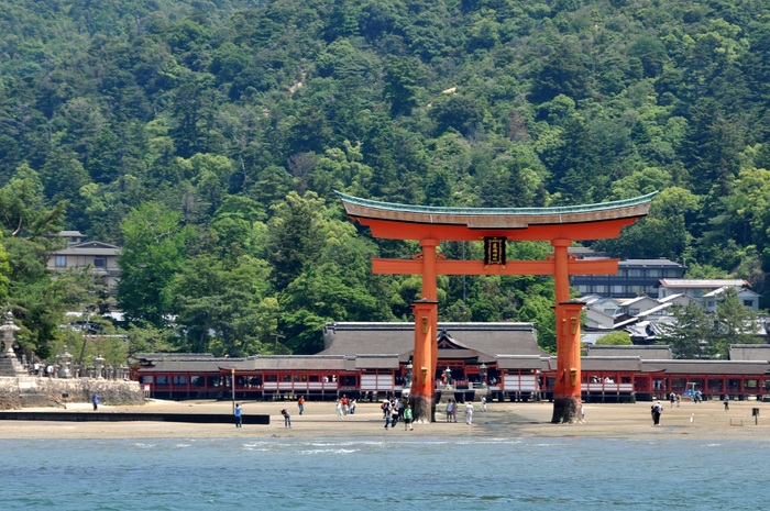 宮島大鳥居船上参拝