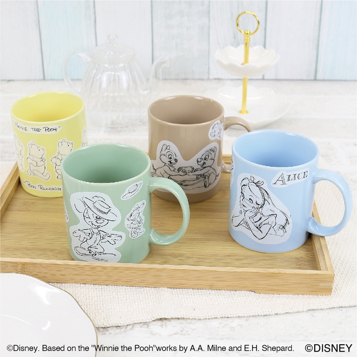 マグカップ　各1,980円(税込)　　　　