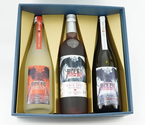 麻原酒造とロウタスがタッグを組んで日本酒の 世界進出に向けて業務提携！ 第一弾として天野喜孝のパッケージデザイン 忍者ヴァンパイアの特別酒発売決定！