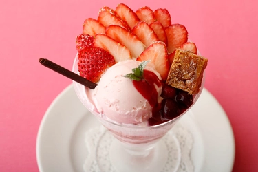 「いい苺の日(1/15)」から「STRAWBERRY Party 2018」開催 　東武百貨店 池袋本店のレストラン街で限定メニュー登場