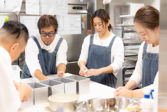 なぎさベーカリーのメンバー