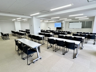 池袋駅西口徒歩1分、TIME SHARINGシリーズ池袋エリア初出店
貸し会議室「TIME SHARING 池袋 吉大ビル 3F」が2026年4月オープン