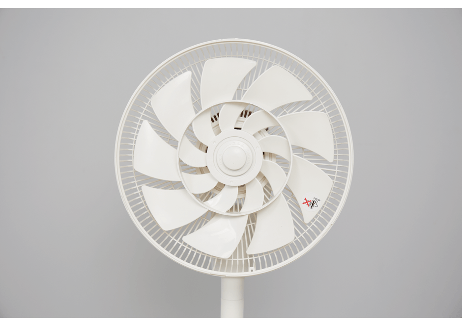 独自設計の一体型18枚羽根