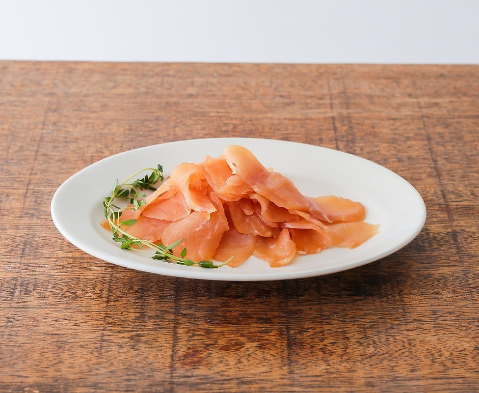 【宮崎県「夢創鶏 燻製生ハム」】