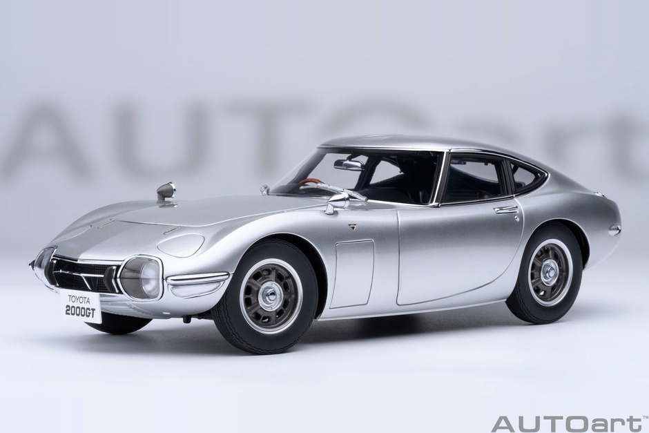 オートアート社製トヨタ 2000GT 1967