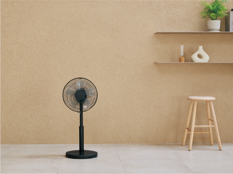 落ち着いたマット調カラー。