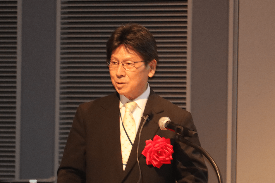 海外輸出に活路を見出した室町酒造の花房社長