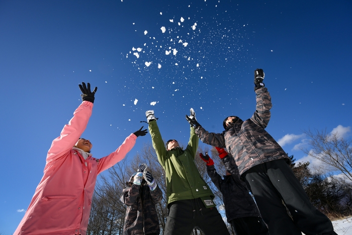 国内唯一高速道路からダイレクトイン!