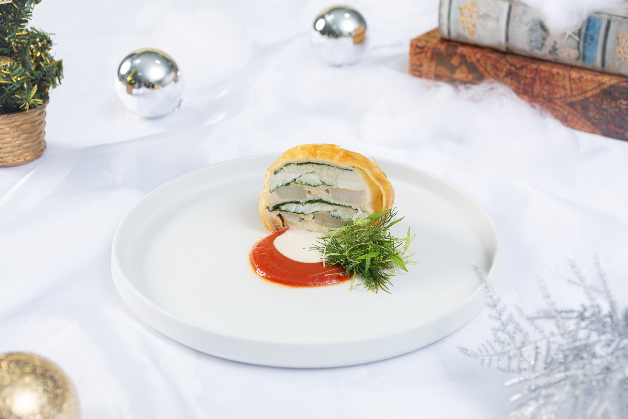 【魚料理】 鯛とホタテ貝のアンクルート(基本)