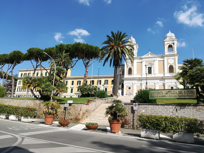 カトリカ大学キャンパス