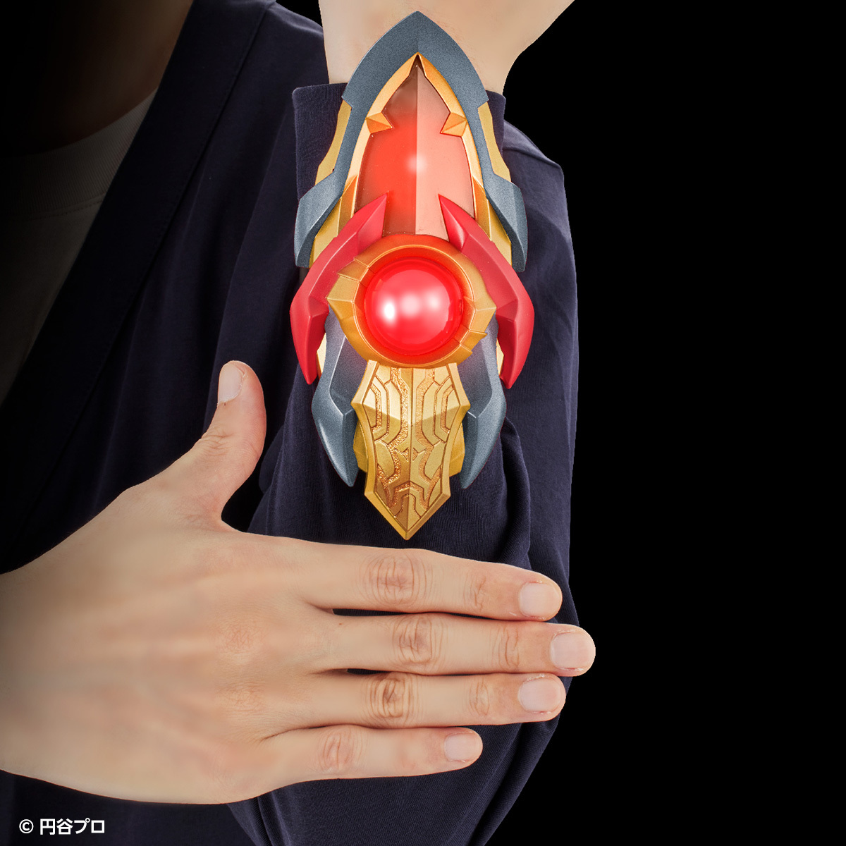 ウルトラレプリカ メビウスブレス -ULTRA BROTHERS EDITION- メビウスインフィニティーVer.(使用イメージ2)